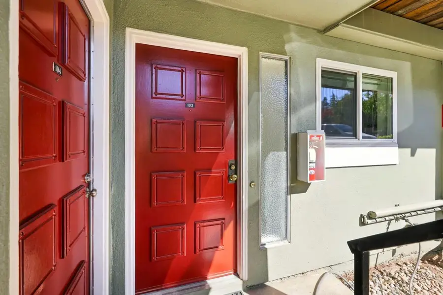 4004 Farm Hill Boulevard #103, Redwood City, CA 94061 - #3