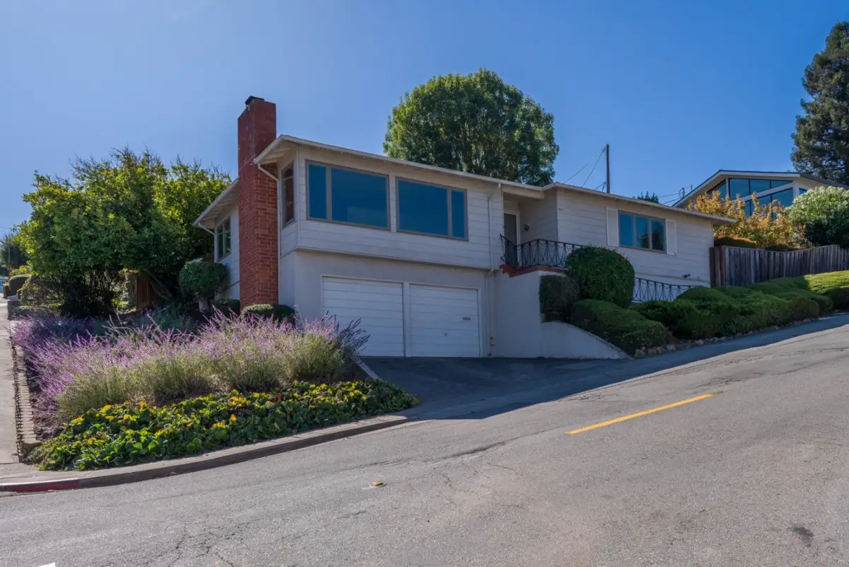 421 W 39th Avenue, San Mateo, CA 94403 - #1