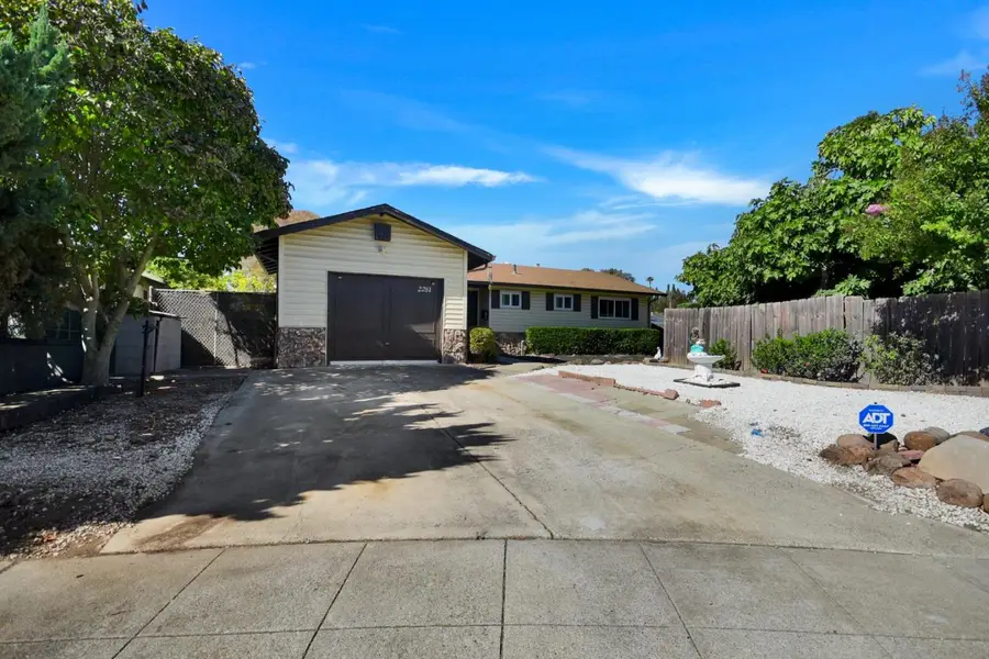 2281 Brentwood Court, East Palo Alto, CA 94303 - #2