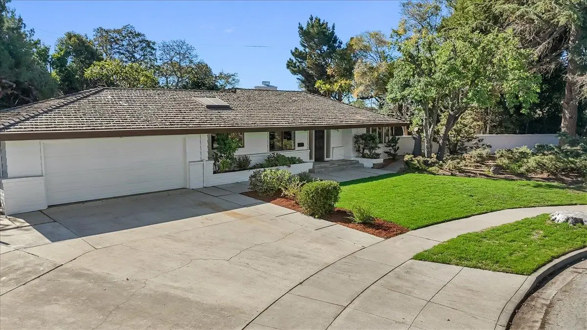 21 San Fernando Circle, Salinas, CA 93901 - #1
