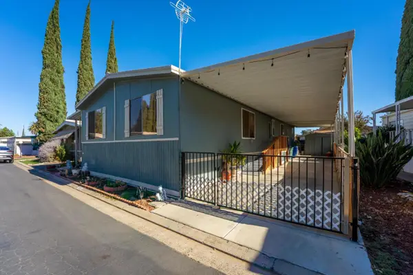250 E Las Palmas Avenue #80, Patterson, CA 95363