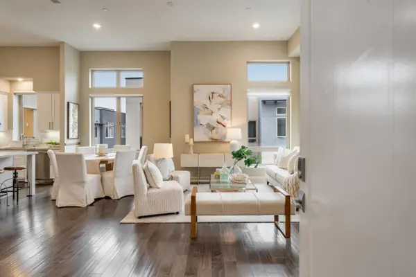 729 Eppleton Lane #403, Foster City, CA 94404