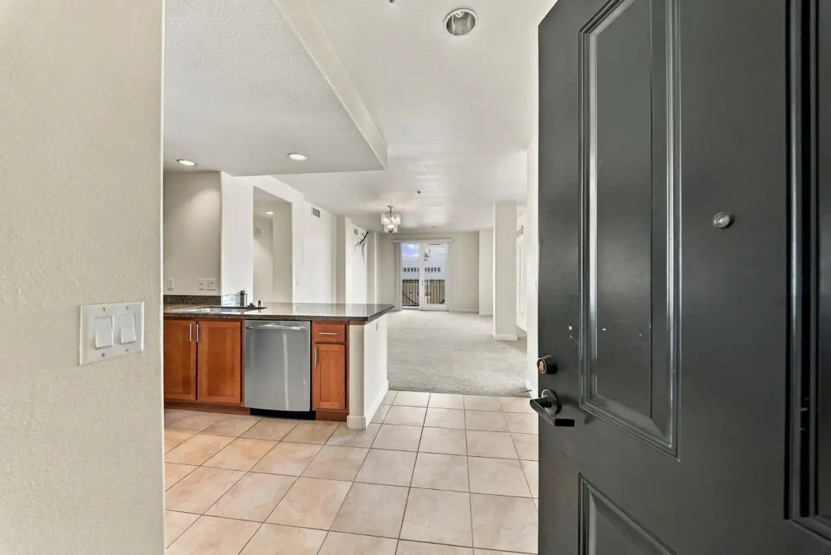 423 7th Street #514, Oakland, CA 94607 - #1