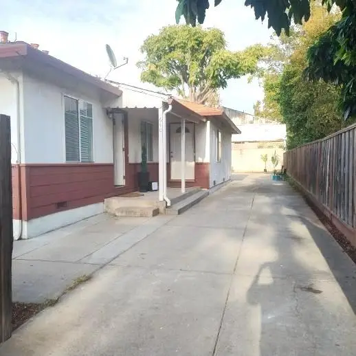 640 N 12th Street, San Jose, CA 95112