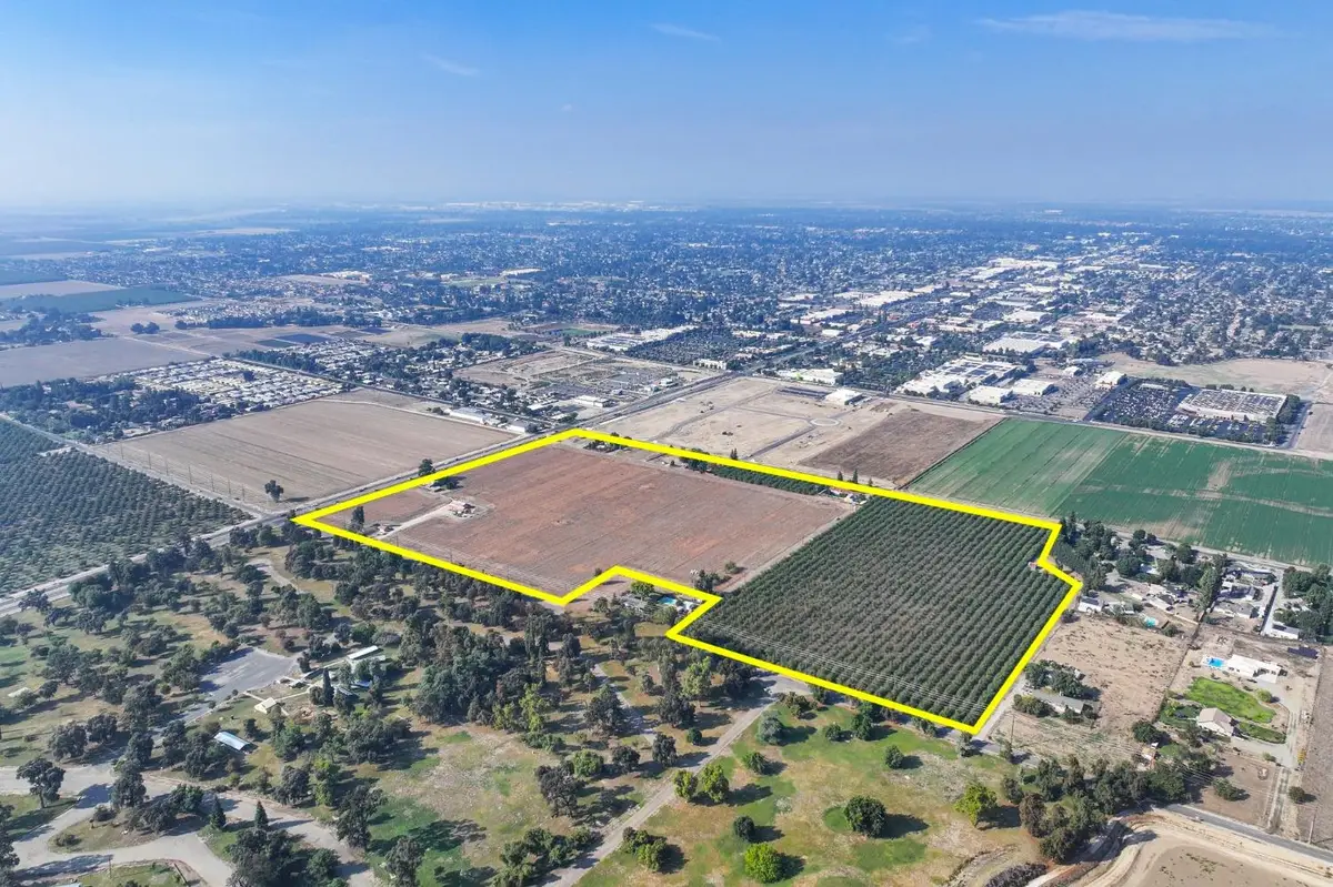 27274 S Mooney Boulevard, Visalia, CA 93277 - Image #1