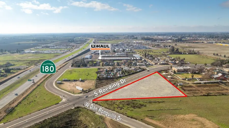 1800 W Dan Ronquillo Dr, Fresno, CA 93706 - Image #3