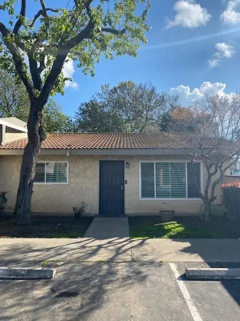 125 S Granada Drive #52, Madera, CA 93637 - Image #1