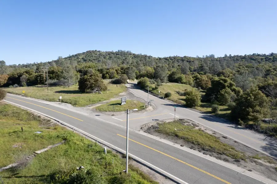 33260 Powerhouse Road, Auberry, CA 93602 - #3