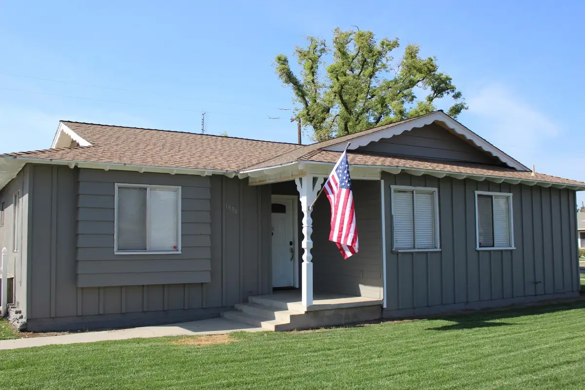 1996 N 11th Avenue, Hanford, CA 93230 - #1