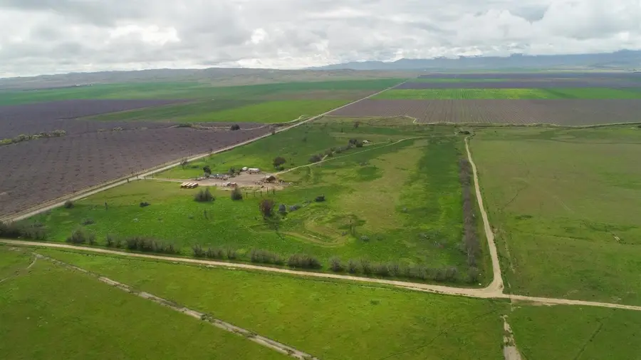 41605 Sutter Avenue, Coalinga, CA 93210 - Image #2