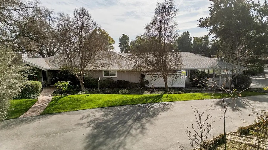 3670 S Newmark Avenue, Sanger, CA 93654 - #2