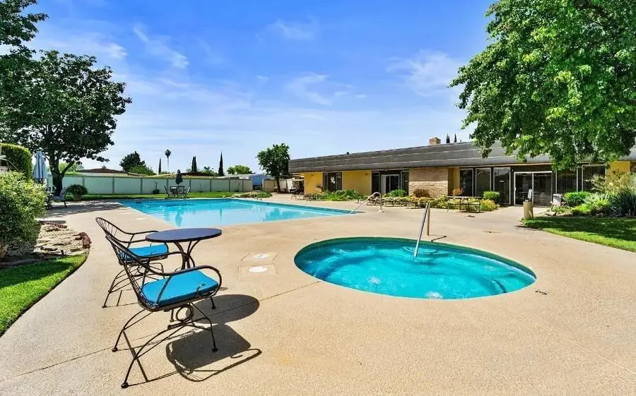 1218 E Cleveland Avenue #161, Madera, CA 93638 - Image #3