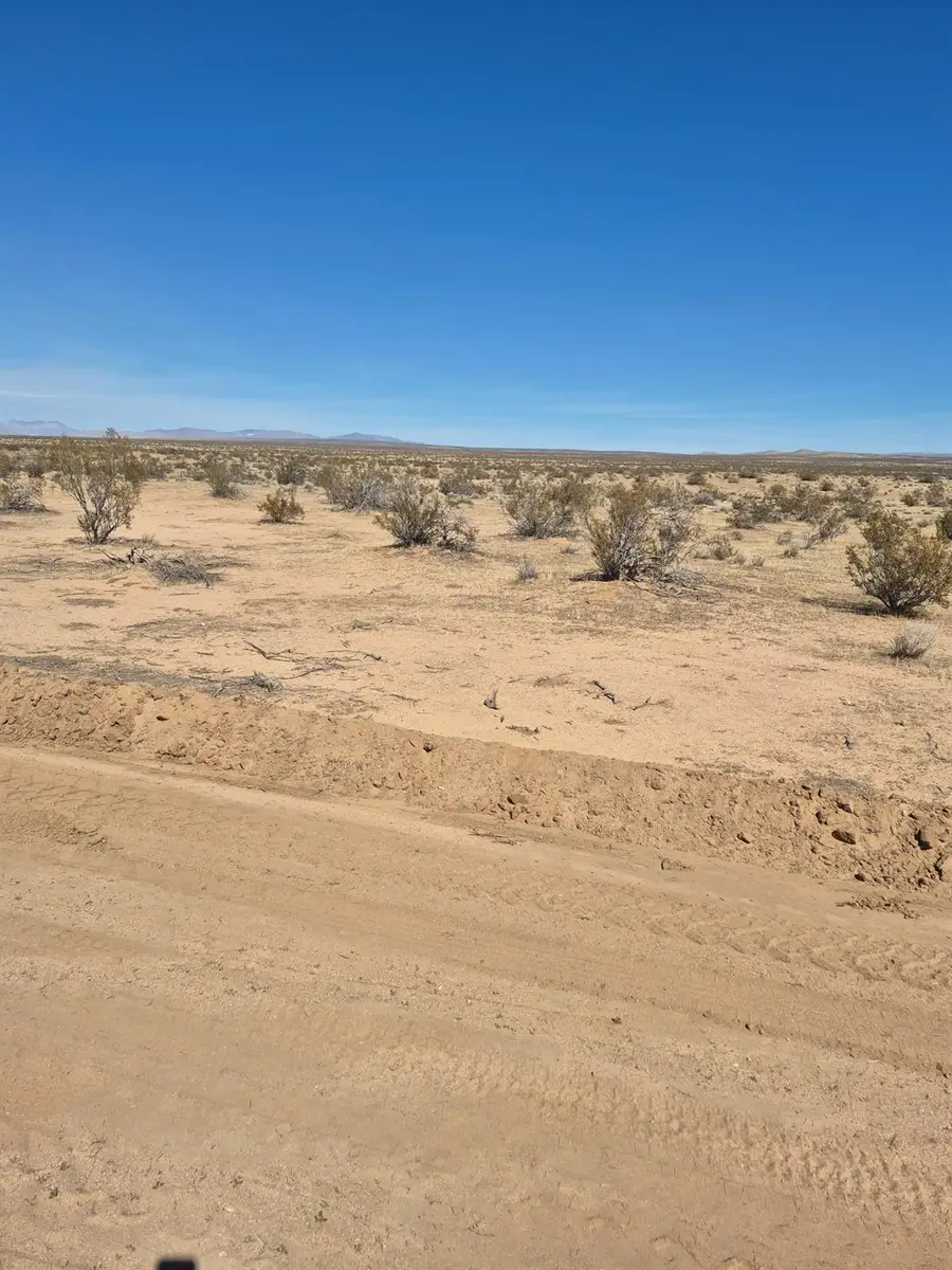 99 T St, California City, CA 93505 - Image #3