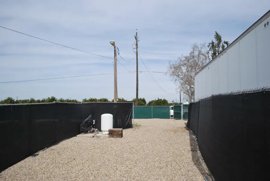 12835 E Mckinley Avenue #P, Sanger, CA 93657 - Image #2