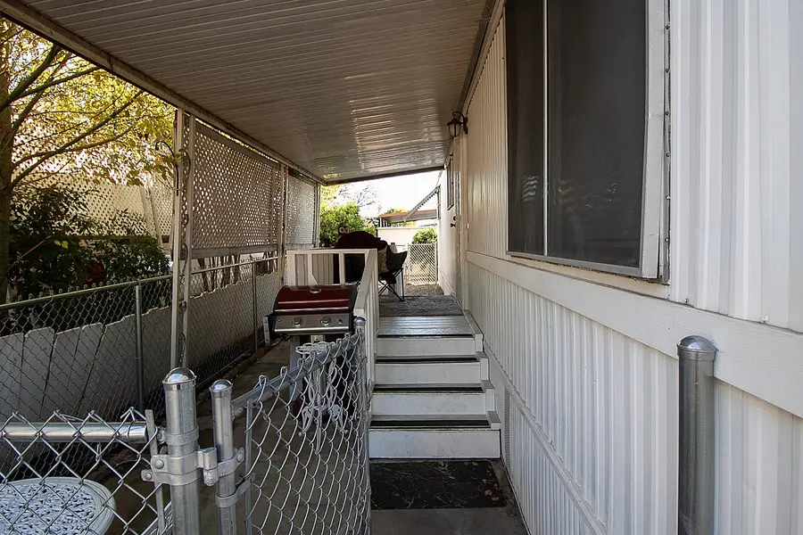 221 W Herndon Avenue #27, Fresno, CA 93650 - Image #3