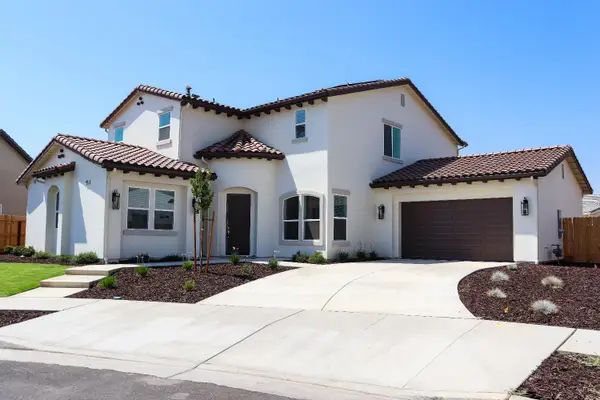 3035 22nd Avenue, Kingsburg, CA 93631