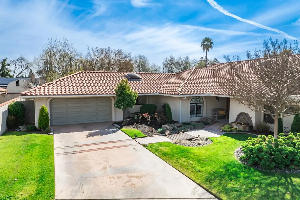 26 Seasons Court, Madera, CA 93637 - Image #1