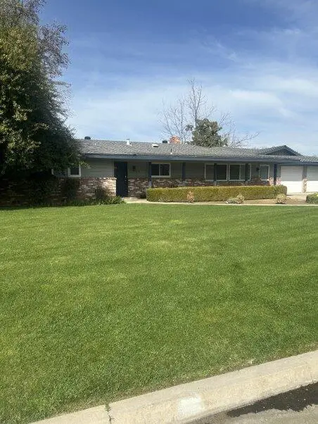 1512 W San Jose Avenue, Fresno, CA 93711 - Image #1