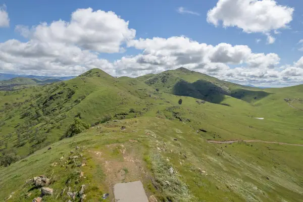 13 Summit Crest Lane, Clovis, AP 96319