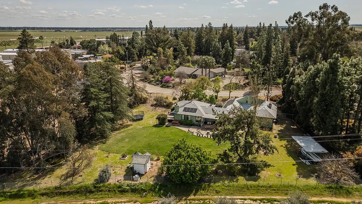 41371 Butte Way, Madera, CA 93636 - #1