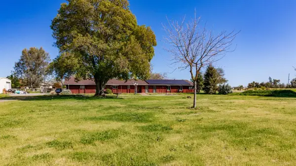 16993 Jennifer Court, Madera, CA 93636