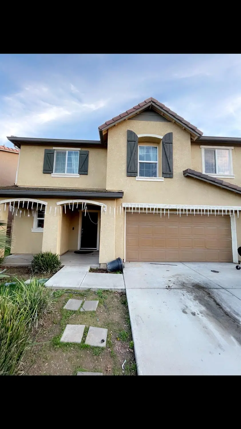 1418 E Almond Avenue, Madera, CA 93638 - Image #1