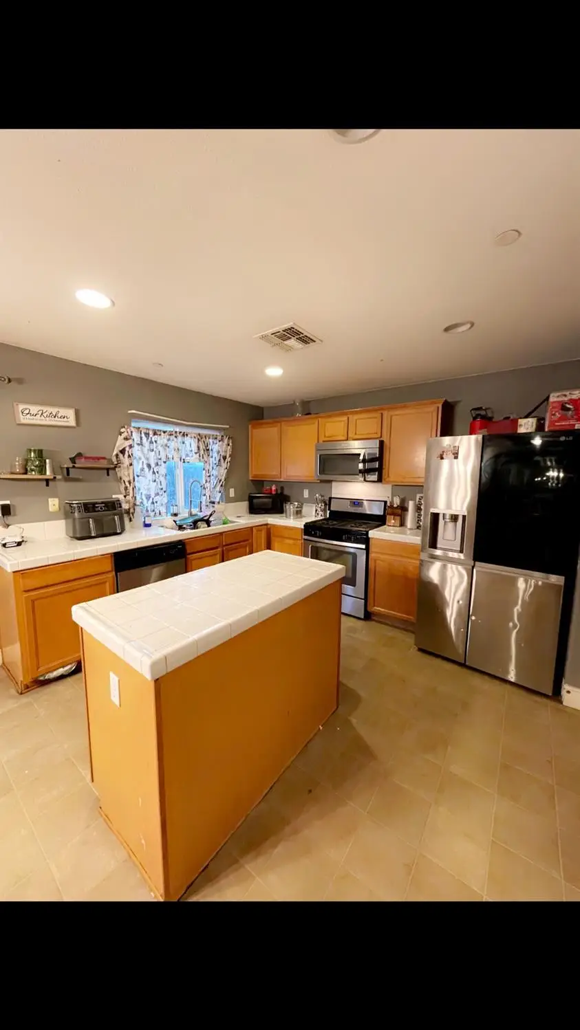 1418 E Almond Avenue, Madera, CA 93638 - Image #3