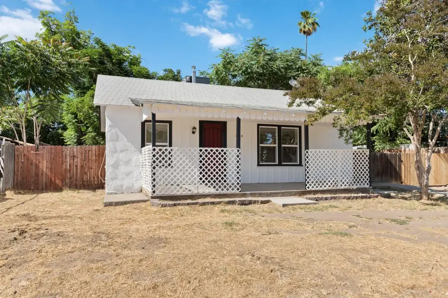 4139 E Hedges Avenue, Fresno, CA 93703 - Image #3