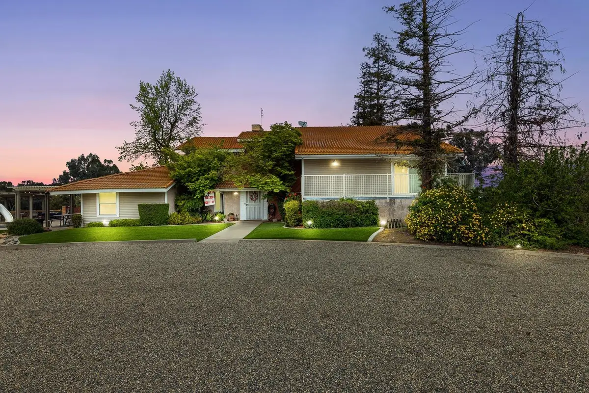 35427 Avenue 14, Madera, CA 93636 - #1