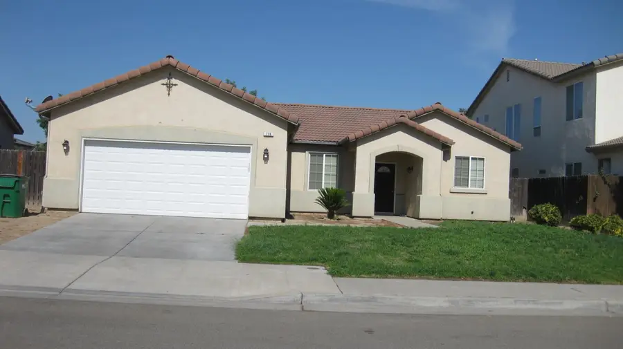 736 Carey Avenue, Fowler, CA 93625 - Image #2