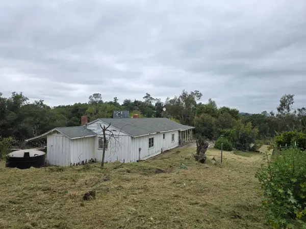 28826 Auberry Road, Clovis, CA 93619