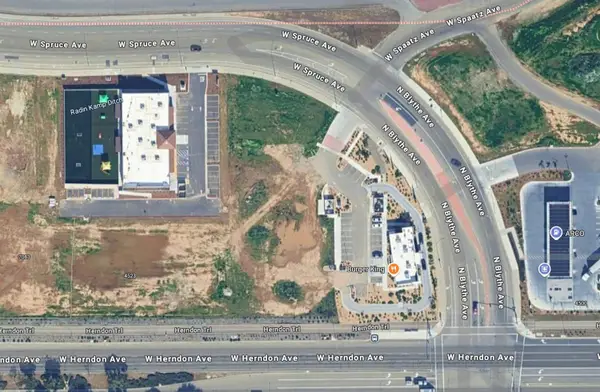 1 Herndon Ave, Fresno, CA 93722