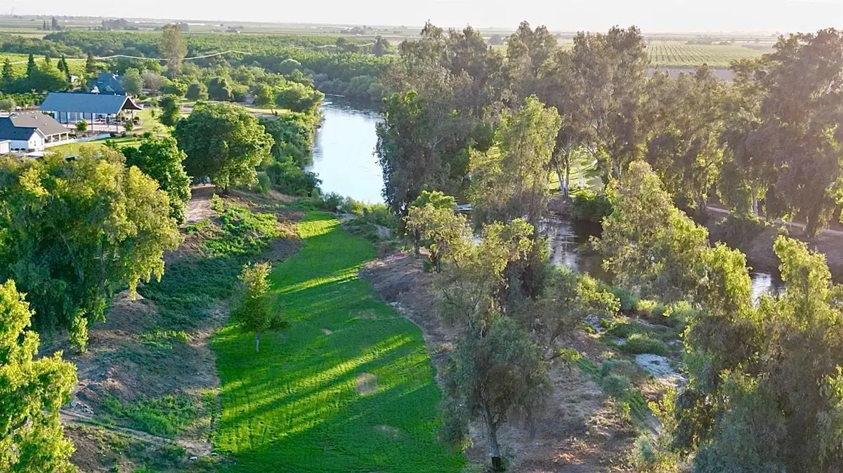 5750 Benicia Avenue, Kingsburg, CA 93631 - Image #1