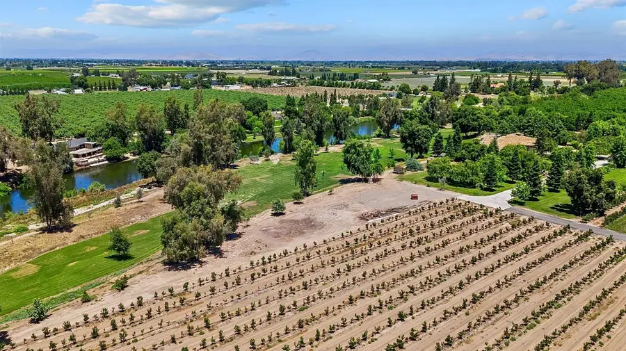 5750 Benicia Avenue, Kingsburg, CA 93631 - Image #3