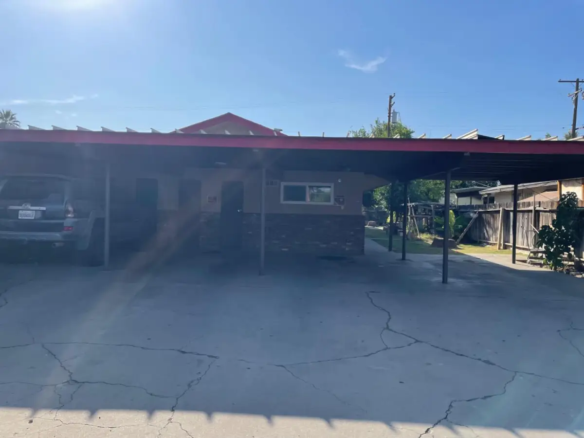408 S Woodrow Avenue, Fresno, CA 93702 - Image #1