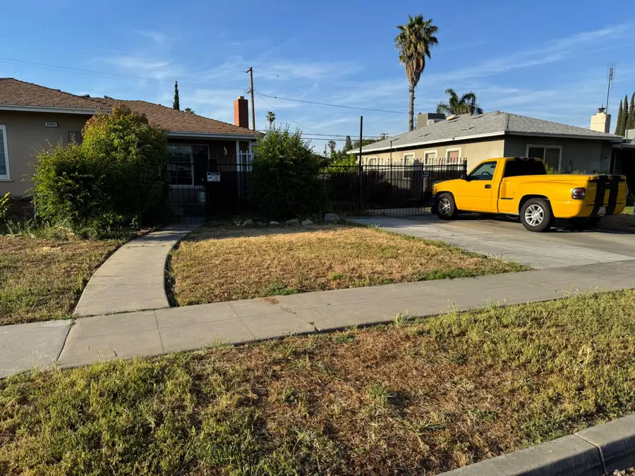 2625 E Michigan Avenue, Fresno, CA 93703 - Image #3