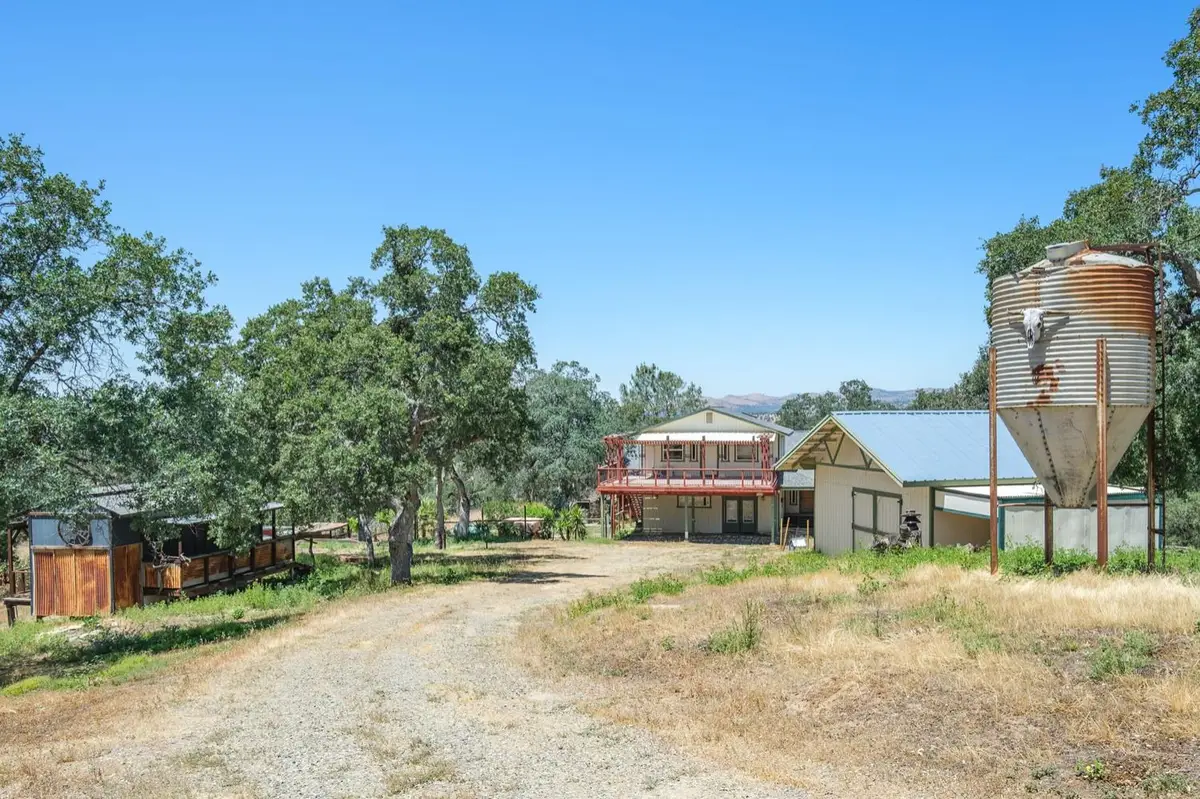 37667 Eagle Drive, Raymond, CA 93653 - Image #1