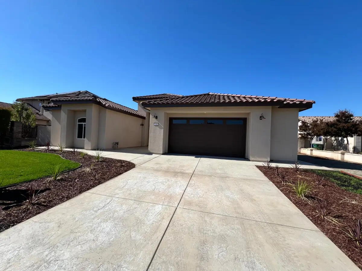 8385 Lake Shore Drive, Chowchilla, CA 93610 - Image #1