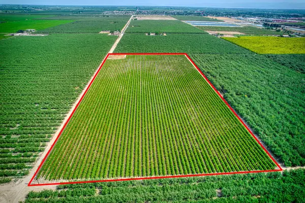 15963 W Jensen Avenue, Kerman, CA 93630