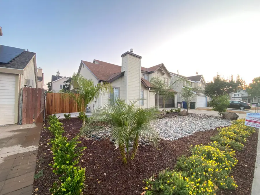 1868 E Houston Avenue, Fresno, CA 93720 - Image #2