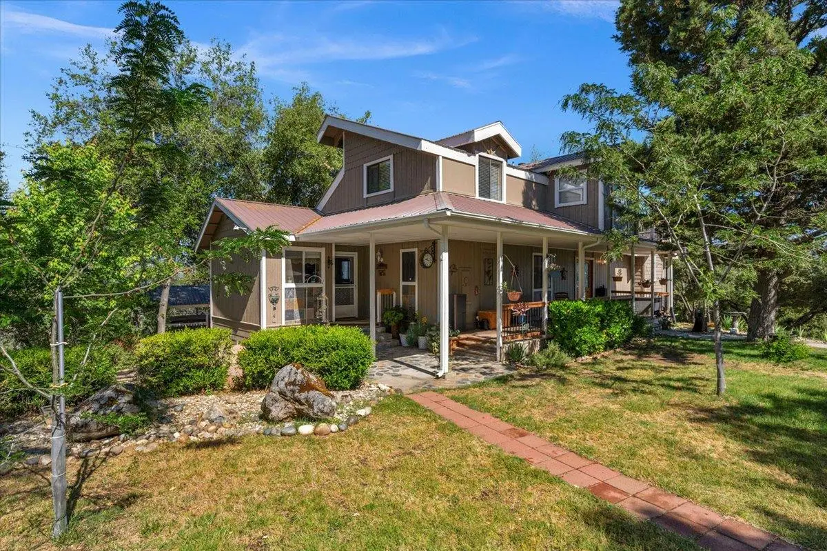 46281 Eastwood Drive S, Oakhurst, CA 93644 - Image #1