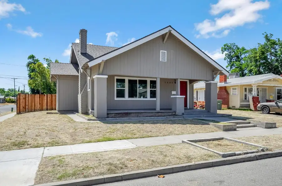 1303 N Calaveras Street, Fresno, CA 93728 - Image #2