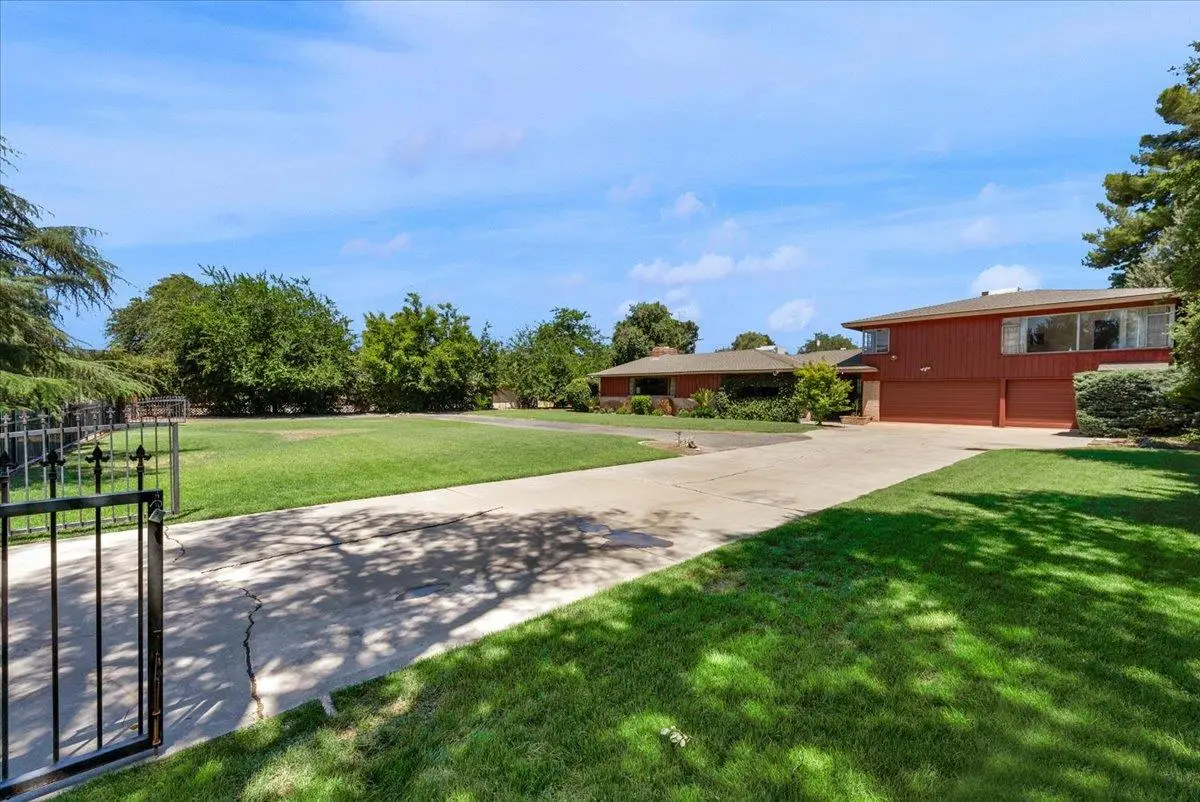 5481 E Geary Street, Fresno, CA 93727 - Image #1