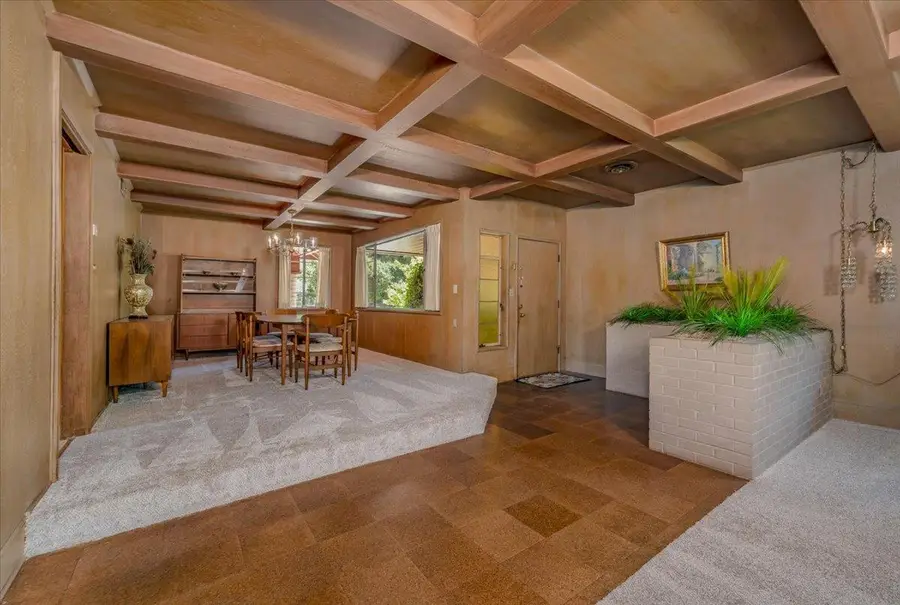 5481 E Geary Street, Fresno, CA 93727 - Image #2