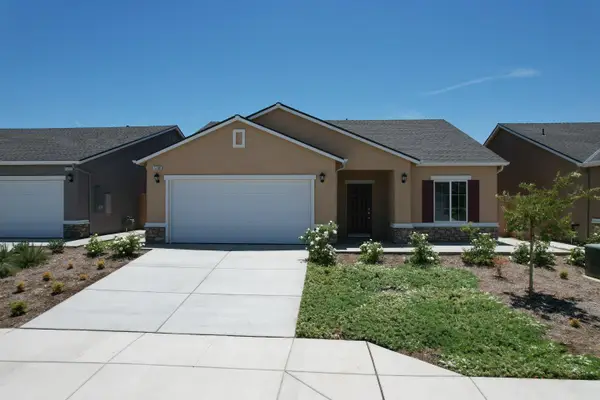 1208 E Orange Street, Avenal, CA 93204