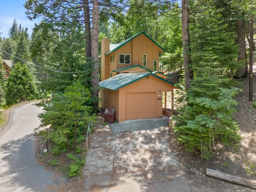 1153 Silver Tip Lane, Fish Camp, CA 93623 - Image #3