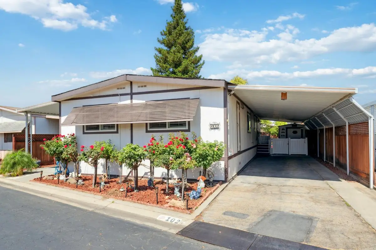 371 Bethel Avenue #102, Sanger, CA 93657 - Image #1