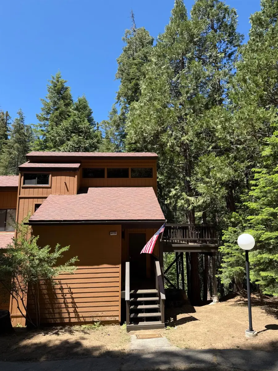 40780 Mill Run Lane, Shaver Lake, CA 93664 - Image #2