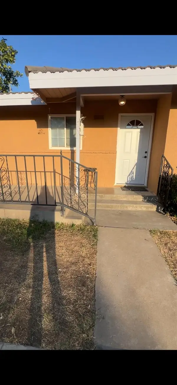 3803 E Shields Ave, Fresno, CA 93726