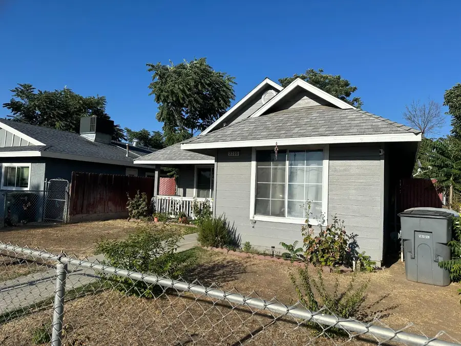 2225 S Poppy Avenue, Fresno, CA 93706 - Image #3